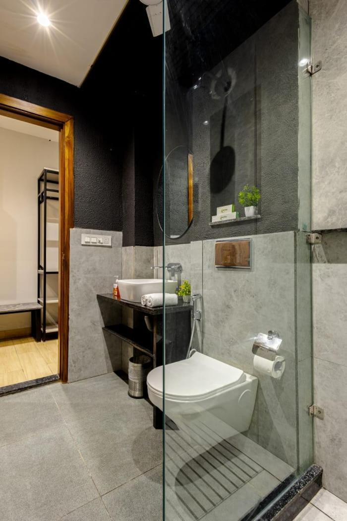 גורגאון Hotel Imperial Stayz Sector 51 מראה חיצוני תמונה